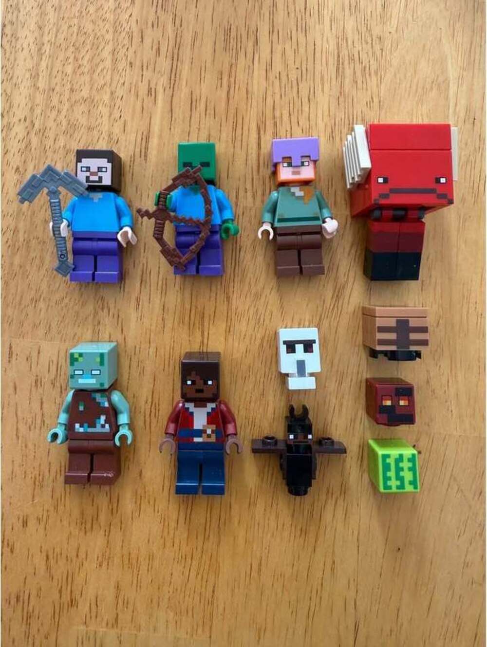 LEGO Minecraft Minifigure Lot 5